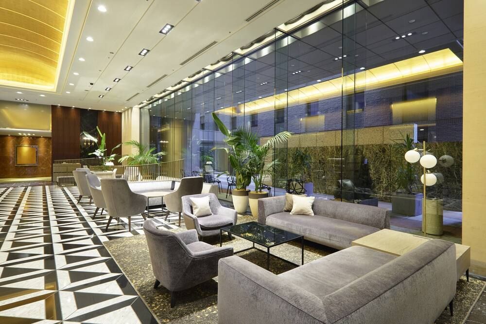 로비 / Expedia Group image