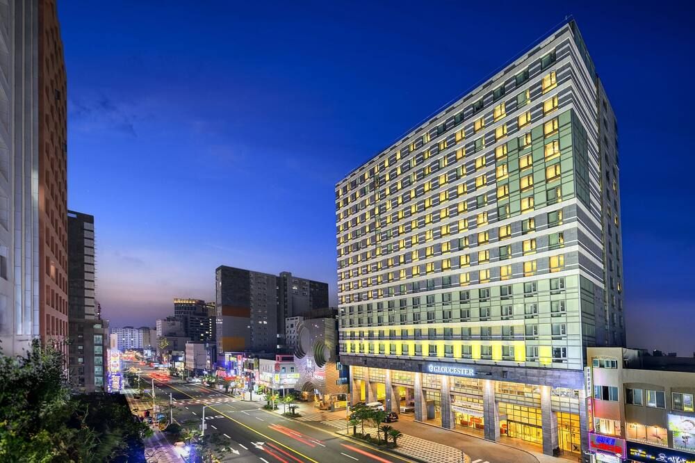 건물 / Expedia Group image