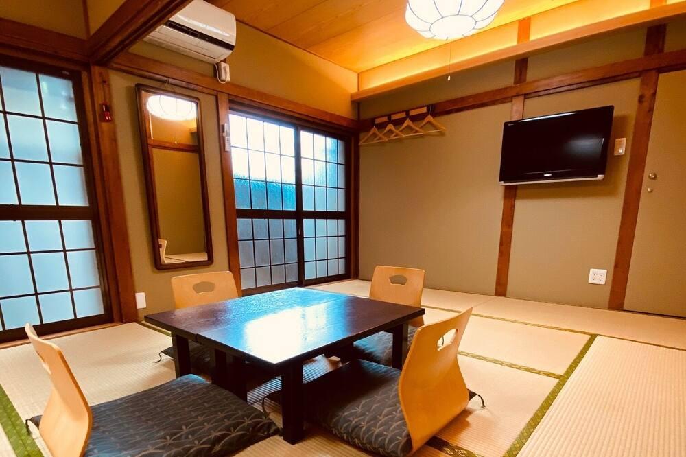 다이닝룸 / Expedia Group image