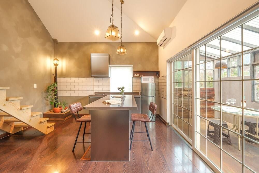 다이닝룸 / Expedia Group image