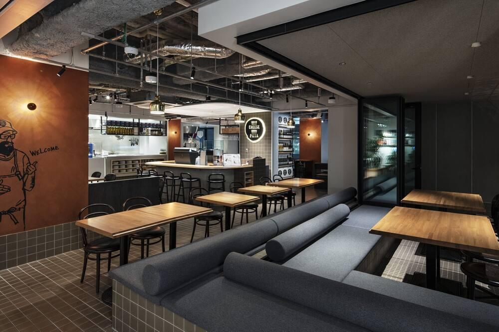 레스토랑 / Expedia Group image