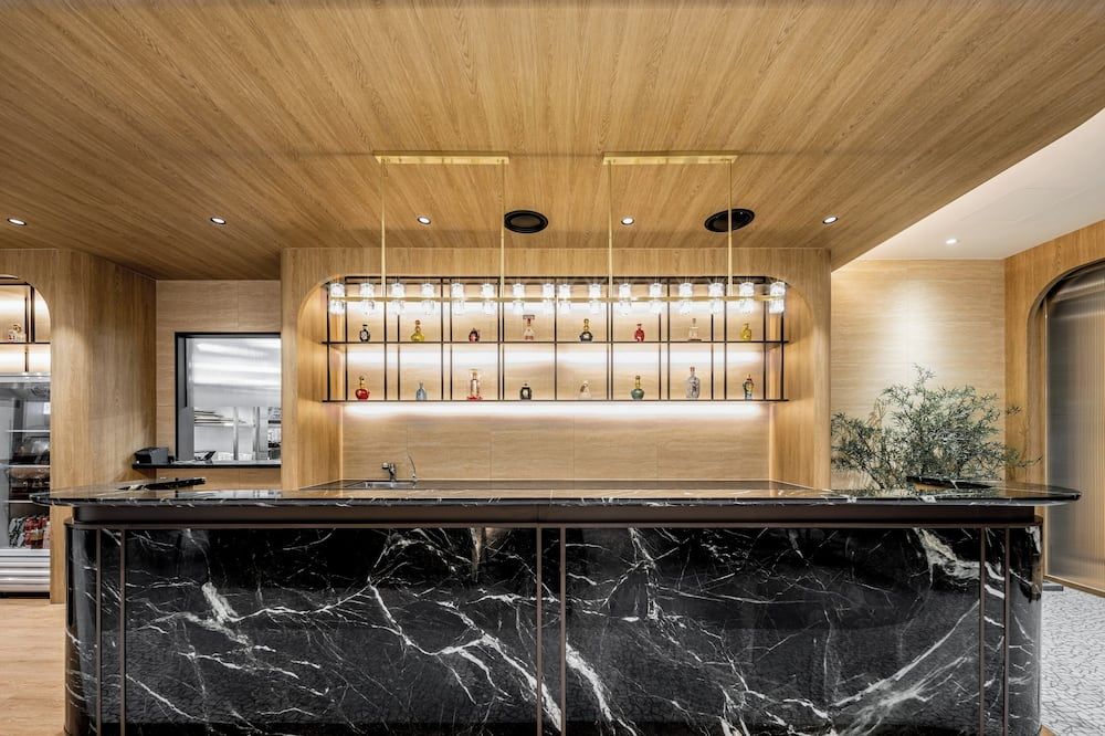 프론트 데스크 / Expedia Group image