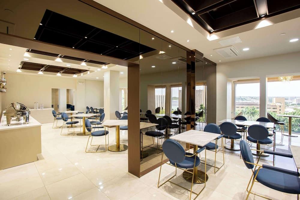 레스토랑 / Expedia Group image