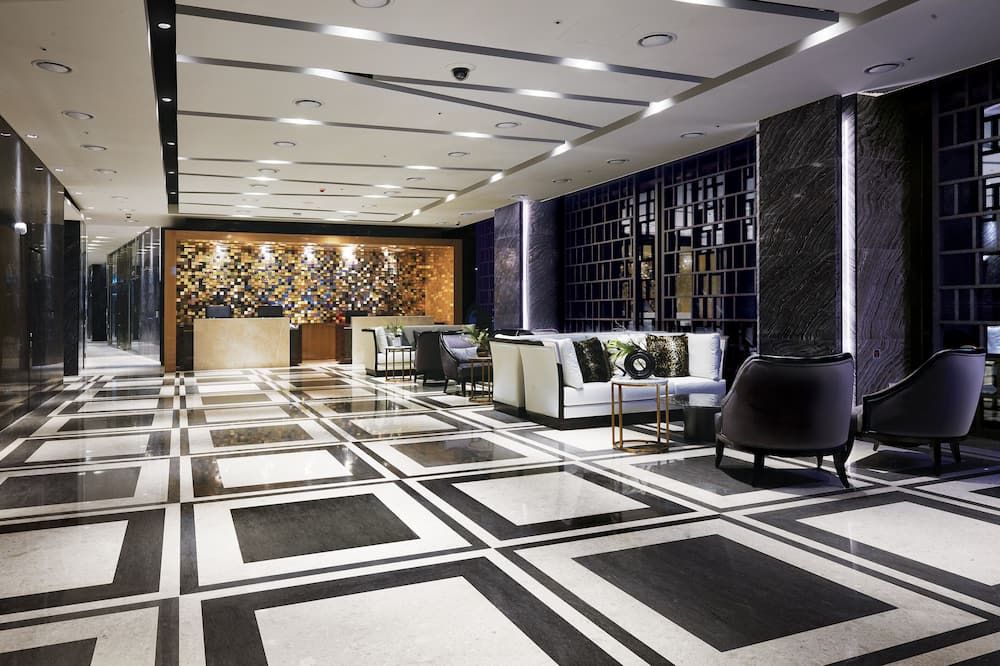 로비 / Expedia Group image