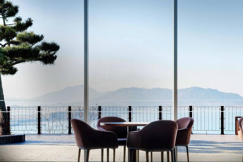 발코니 / Expedia Group image