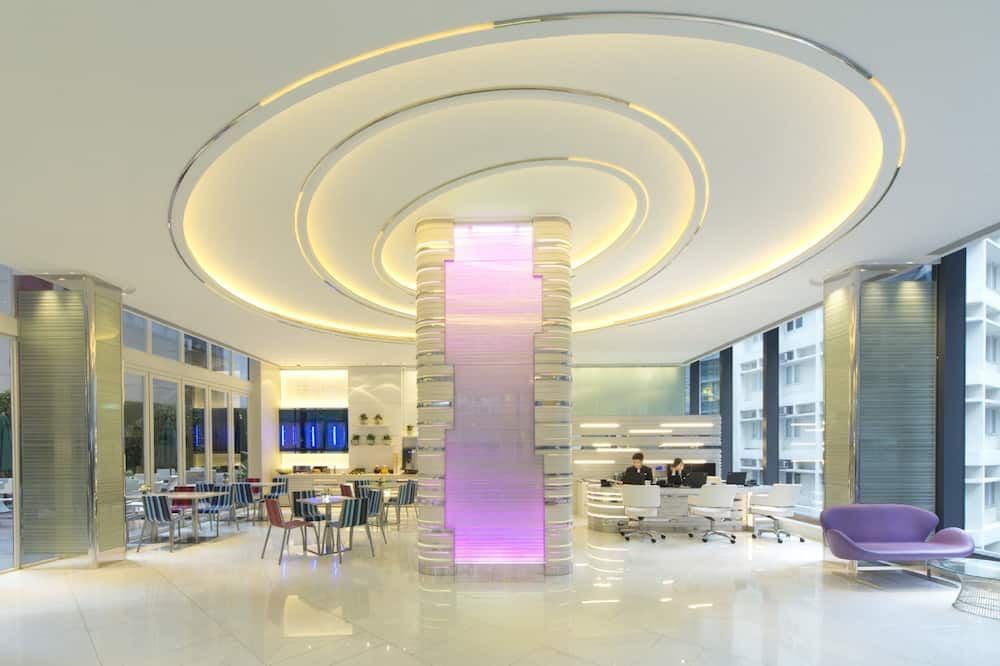 로비 / Expedia Group image