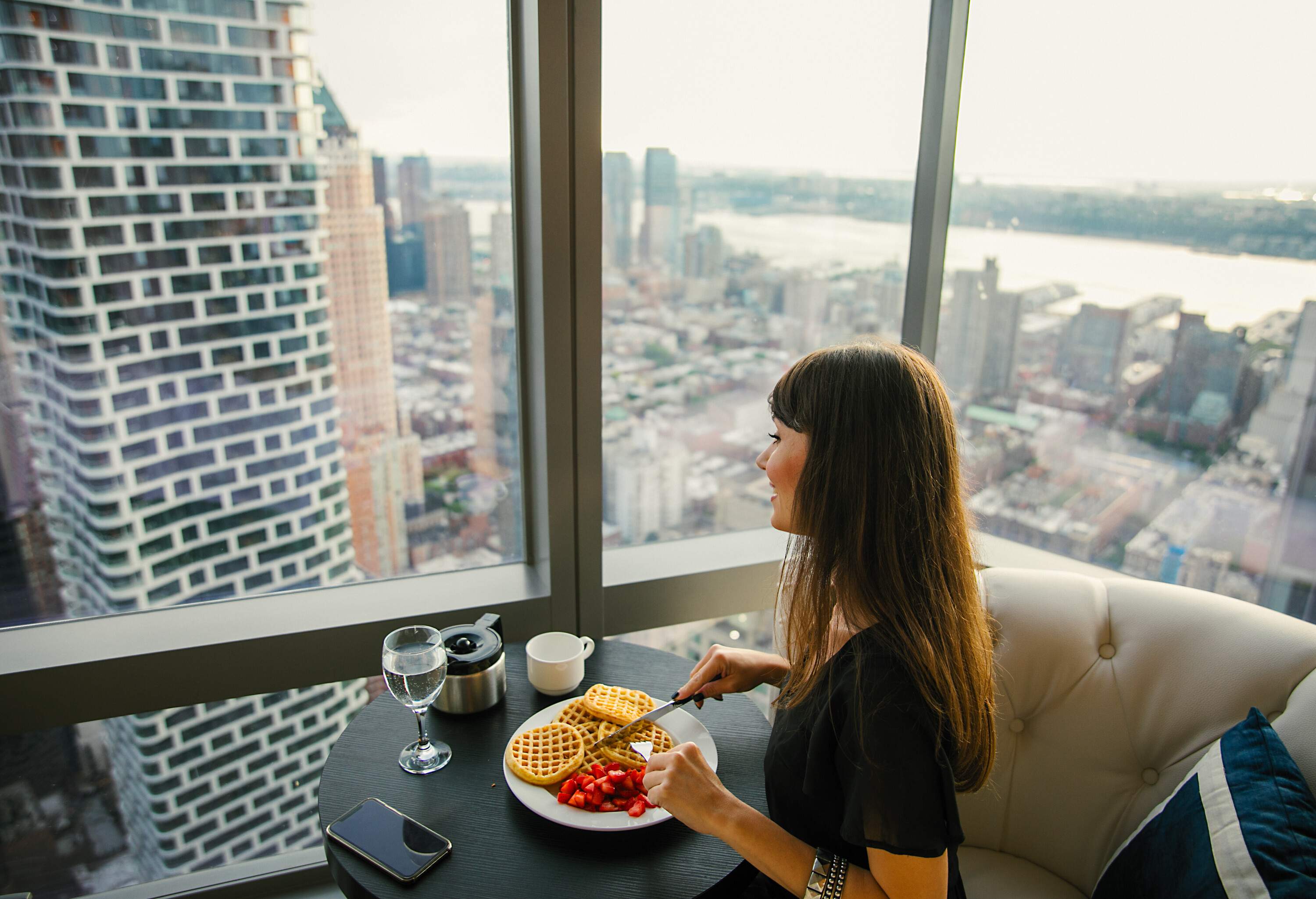 theme_hotel_food_breakfast_dest_usa_new_york_gettyimages-996368646