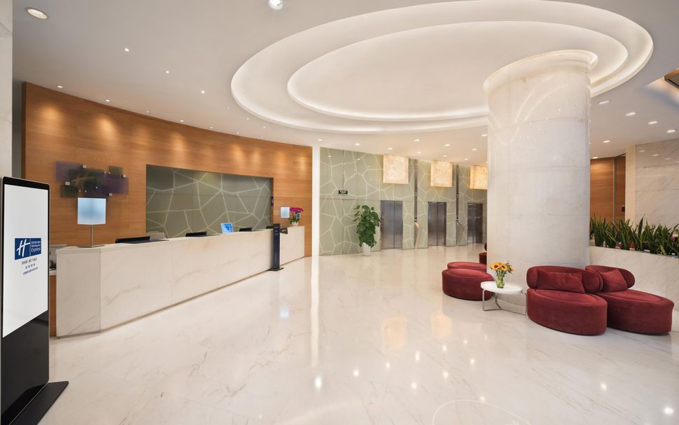 프론트 데스크 사진