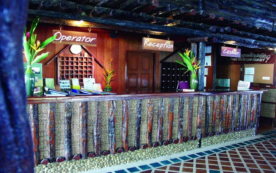 프론트 데스크 사진