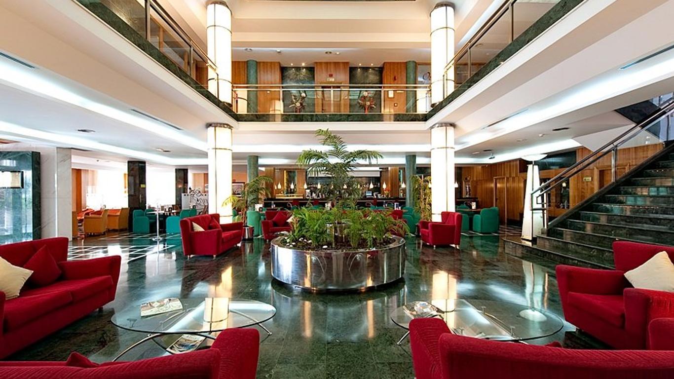 엘바 베신다리오 아에로푸에르토 비즈니스 & 컨벤션 호텔