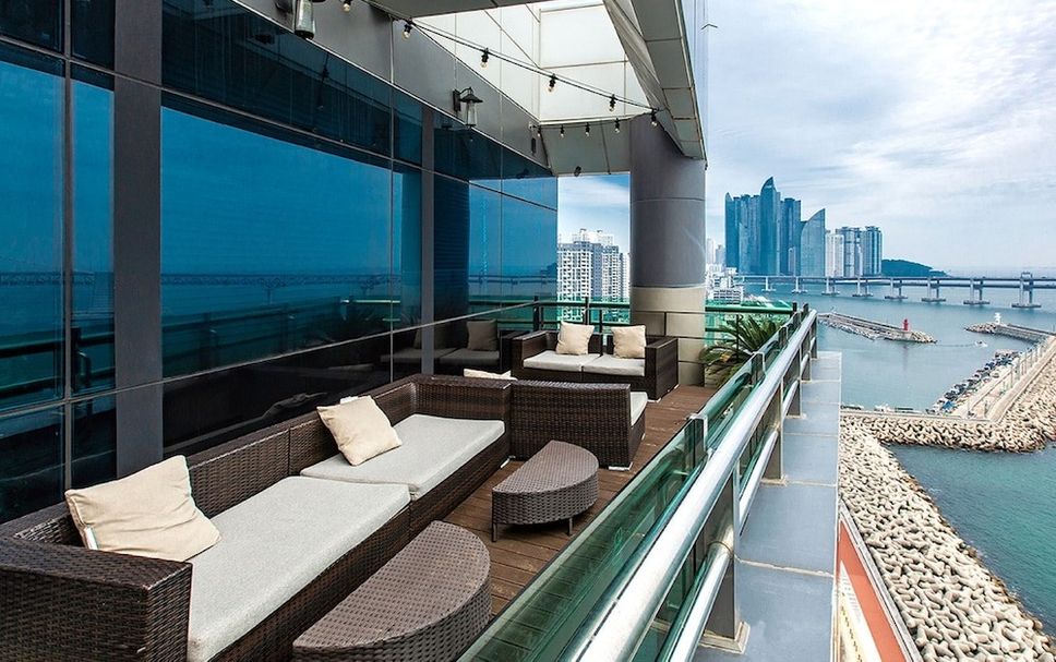발코니 사진