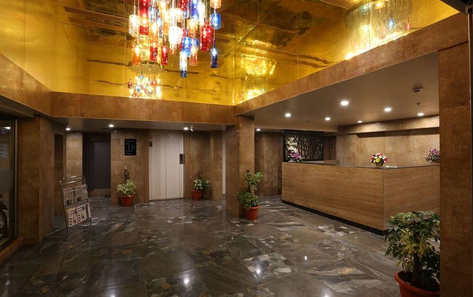 프론트 데스크 사진