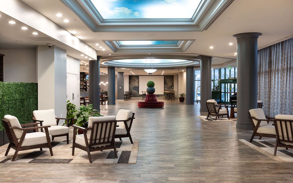 로비 사진
