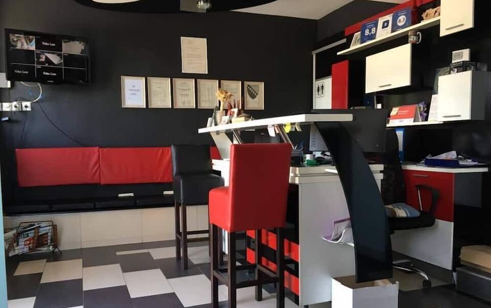 프론트 데스크 사진