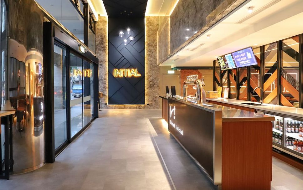 프론트 데스크 사진