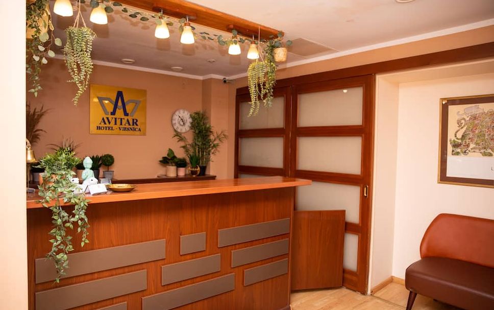 프론트 데스크 사진