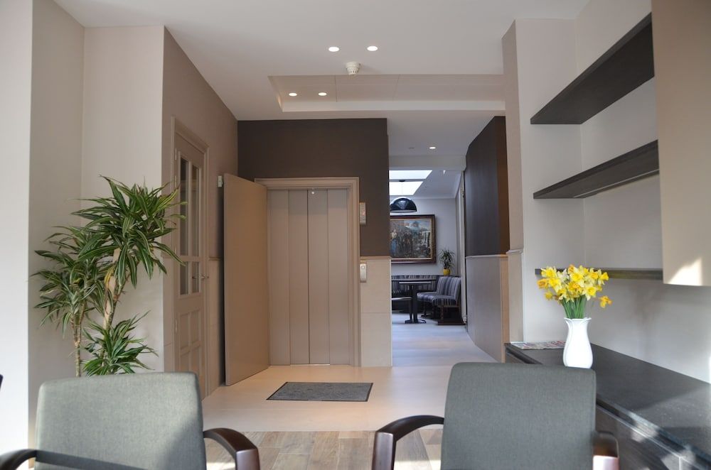 로비 사진