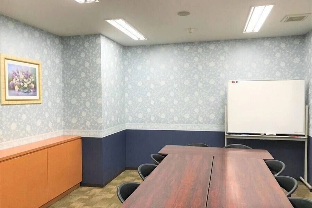 컨퍼런스 룸