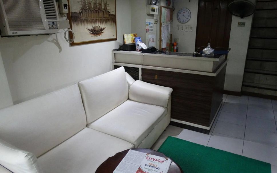 프론트 데스크 사진