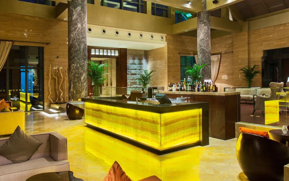 프론트 데스크 사진