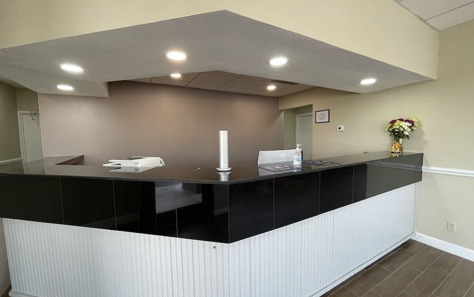 프론트 데스크 사진