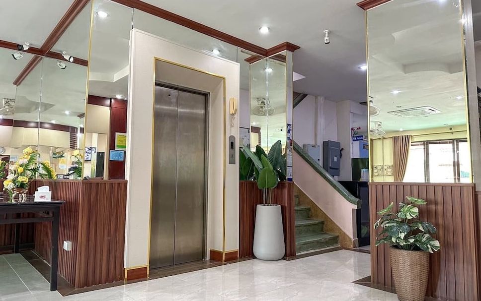 프론트 데스크 사진