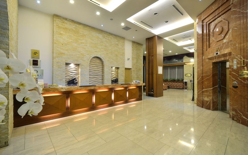 프론트 데스크 사진