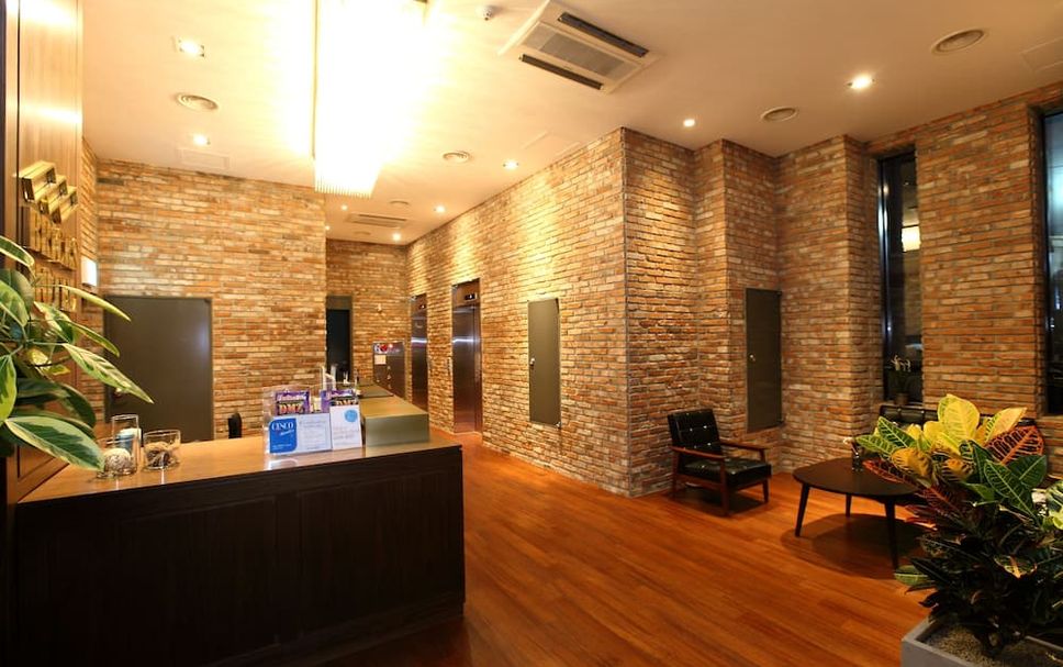 프론트 데스크 사진