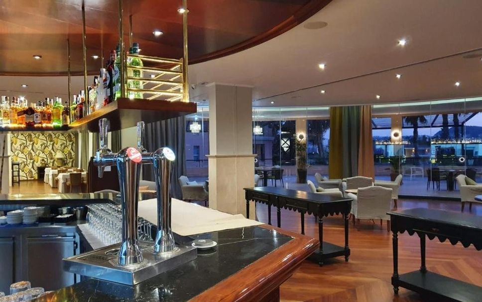 바 사진