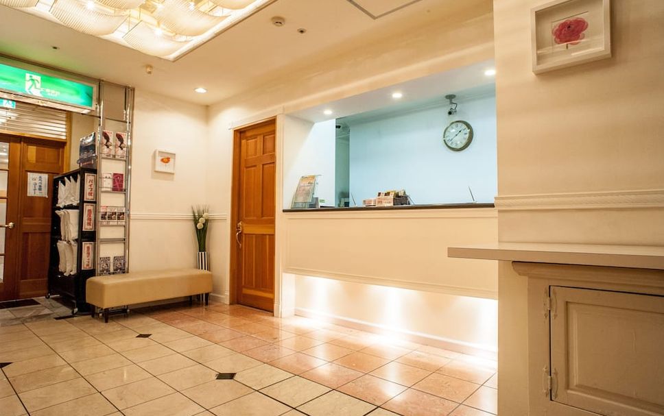 프론트 데스크 사진