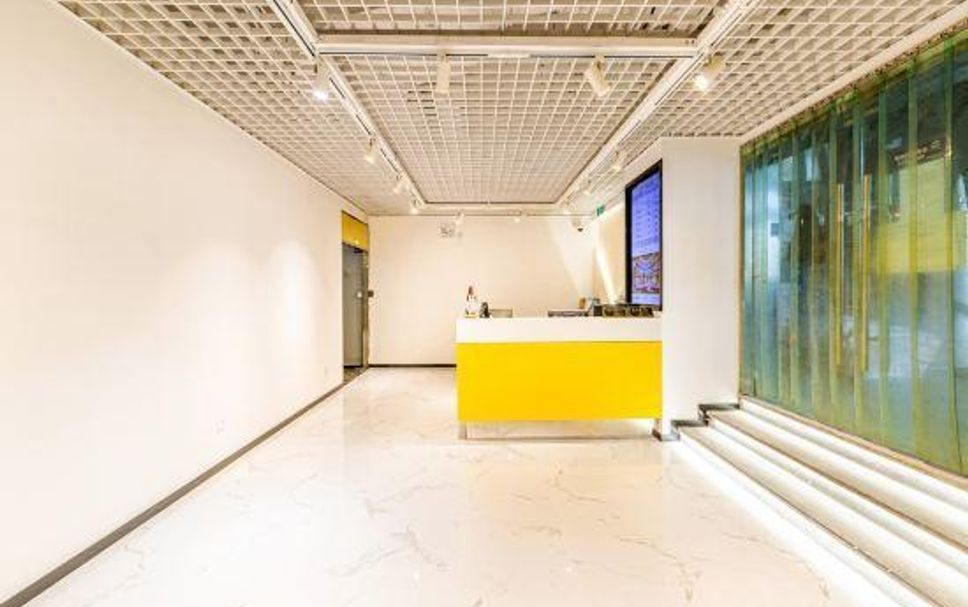 프론트 데스크 사진