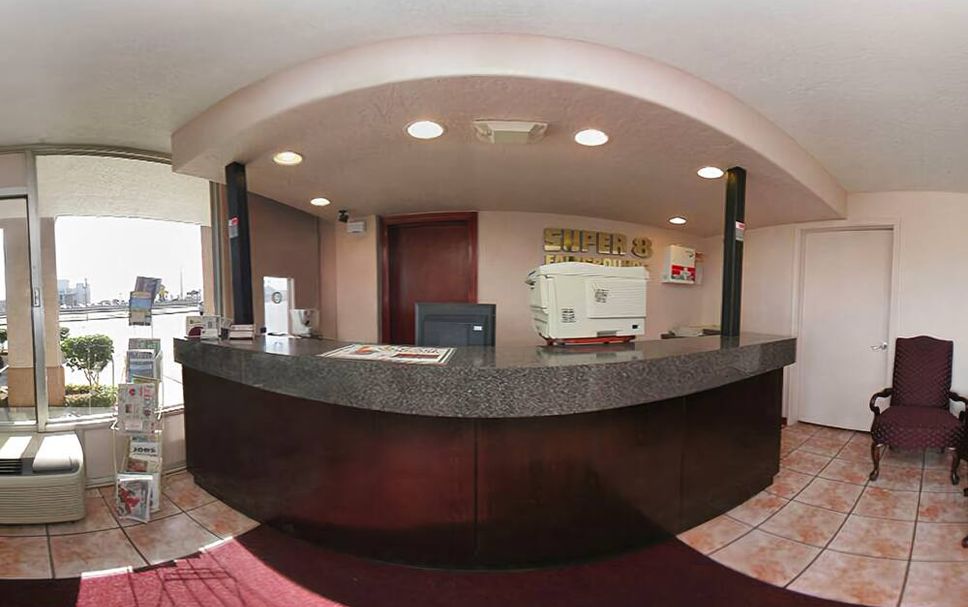 프론트 데스크 사진