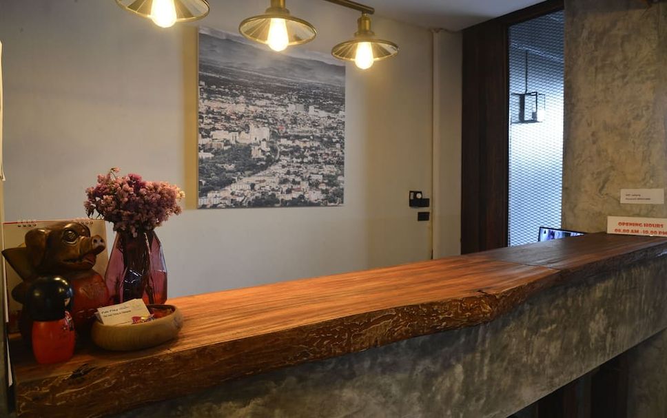 프론트 데스크 사진