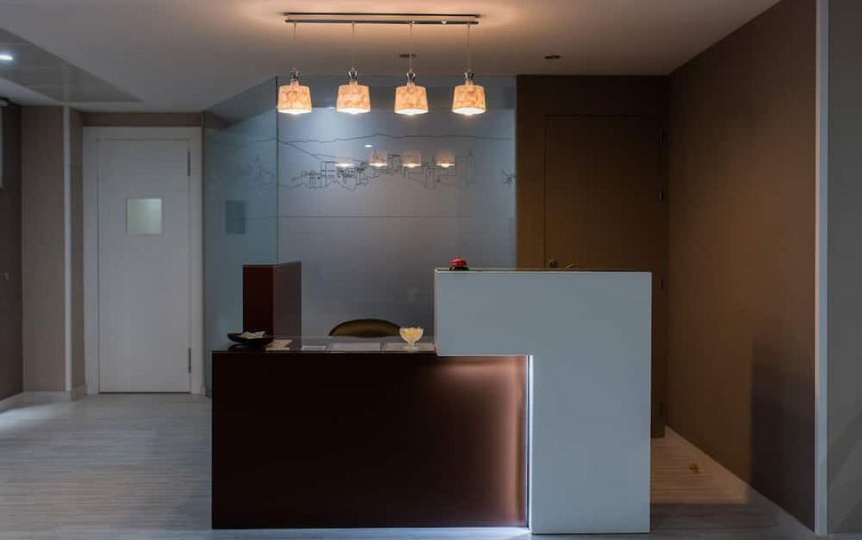 프론트 데스크 사진