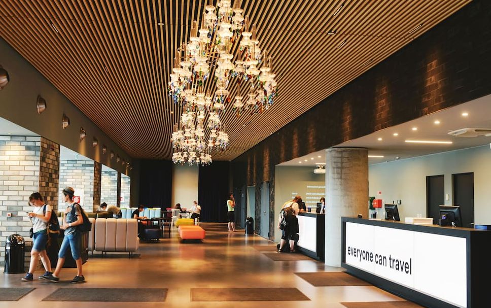 프론트 데스크 사진