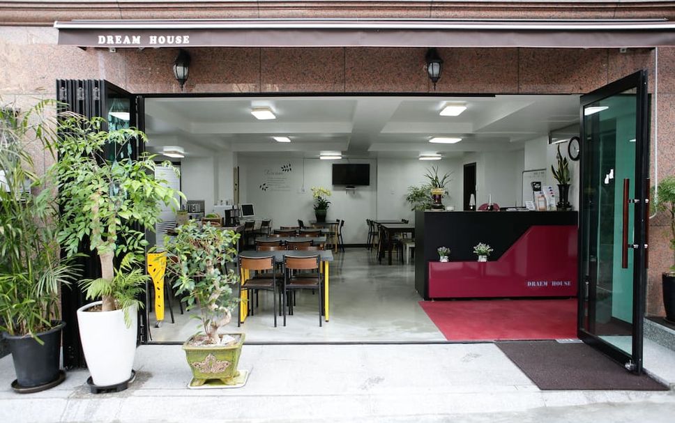 프론트 데스크 사진