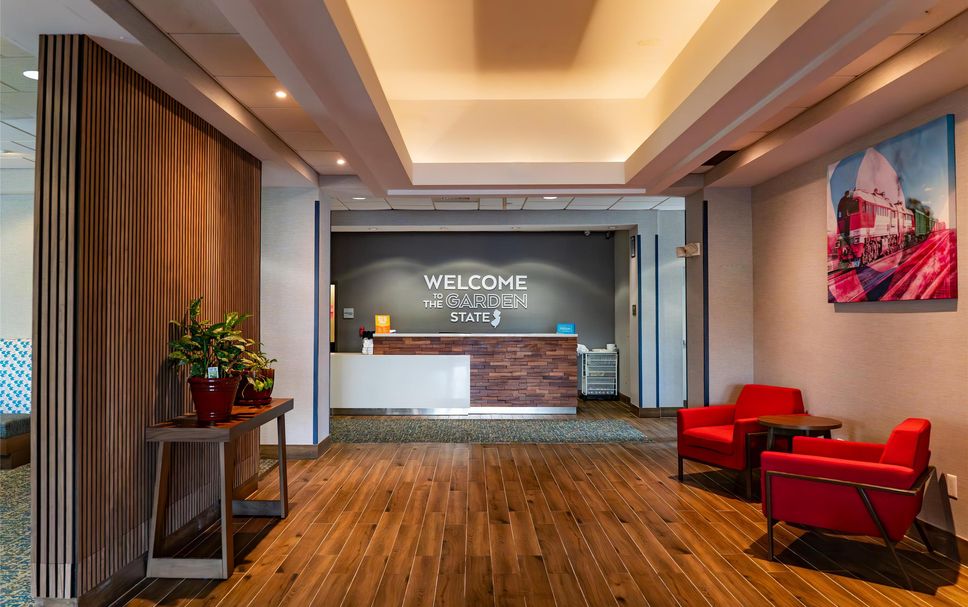 프론트 데스크 사진