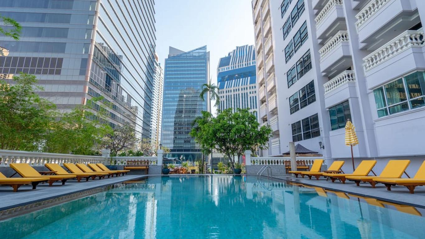 블러바드 호텔 방콕 수쿰빗