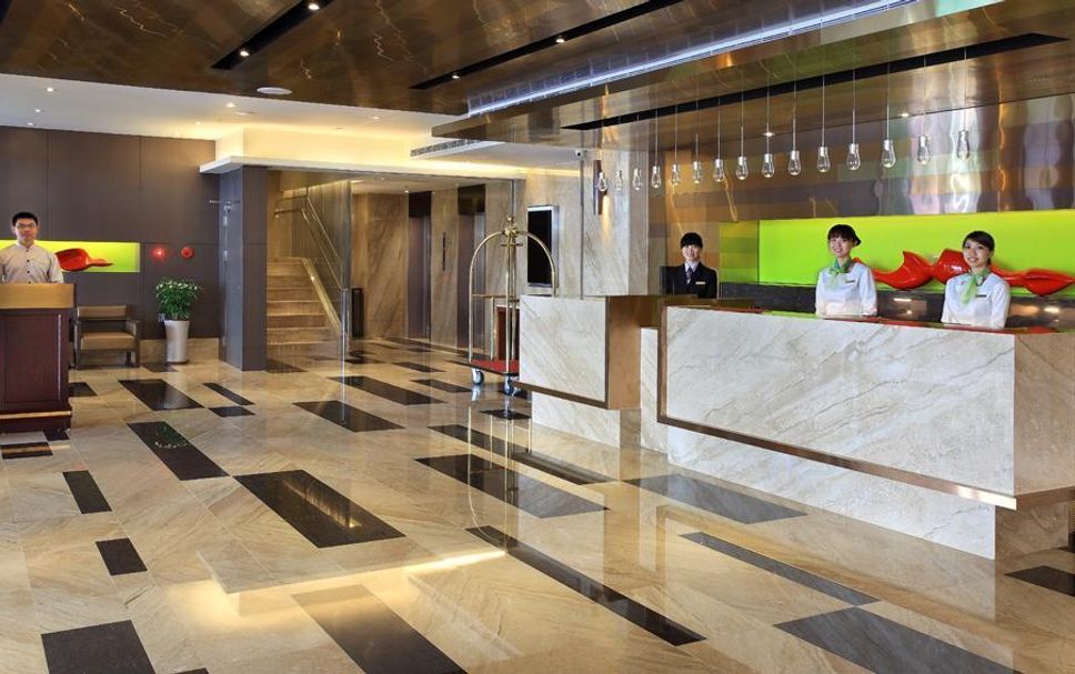 프론트 데스크 사진