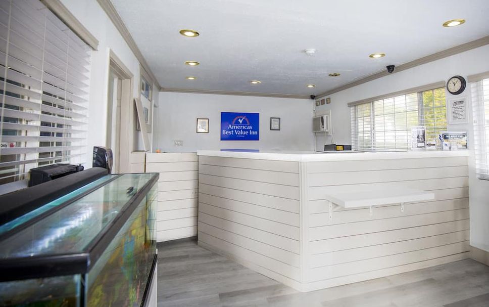 프론트 데스크 사진