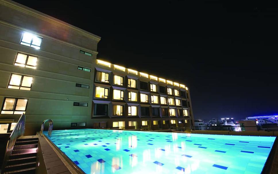 제주호텔더엠, 서귀포시 | 호텔스컴바인 (Jeju Hotel the M)