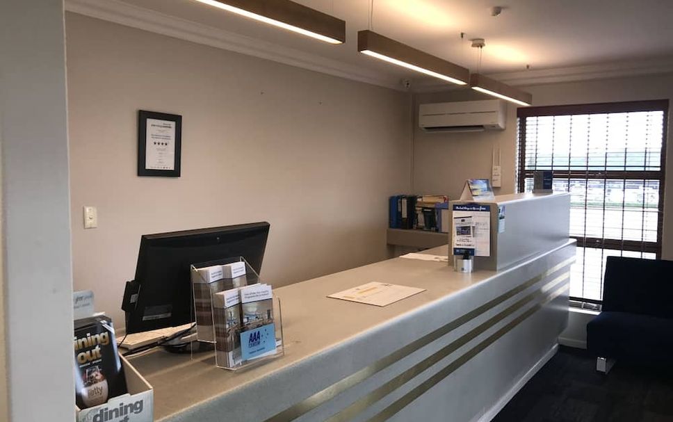 프론트 데스크 사진