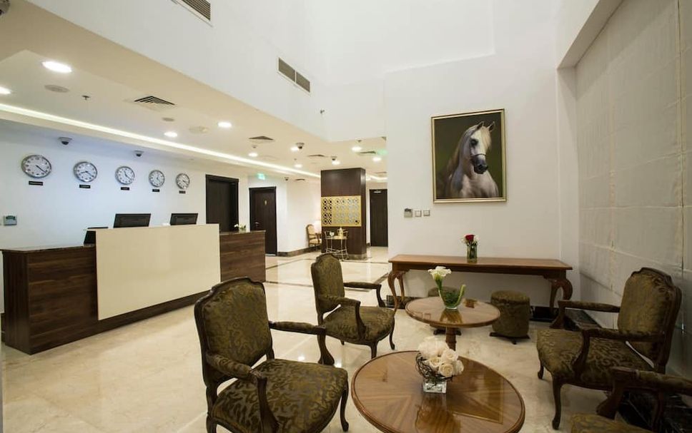 프론트 데스크 사진