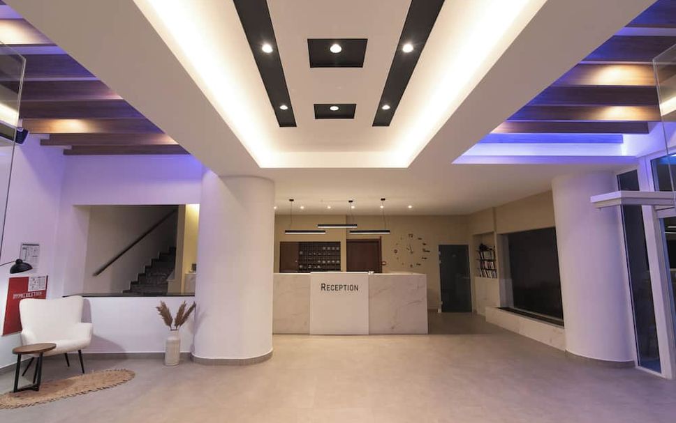 프론트 데스크 사진