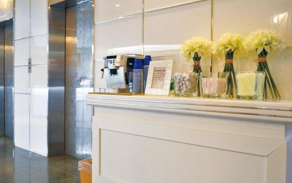 프론트 데스크 사진