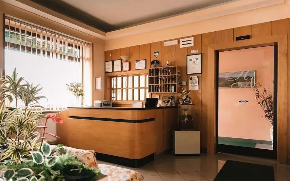 프론트 데스크 사진