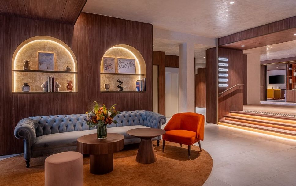 프론트 데스크 사진