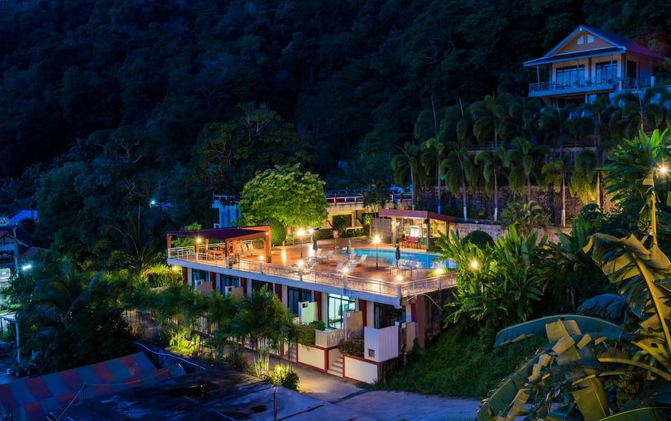 마노라 코지 리조트, 까론 | 호텔스컴바인 (Memory Karon Resort)