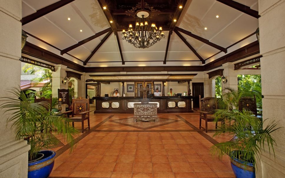 프론트 데스크 사진