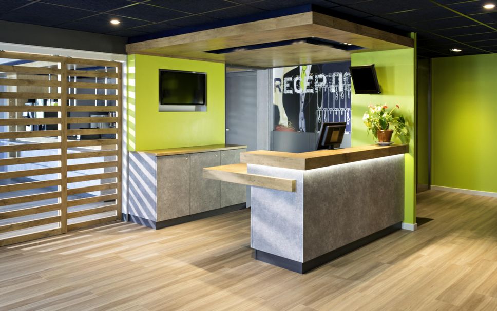 프론트 데스크 사진